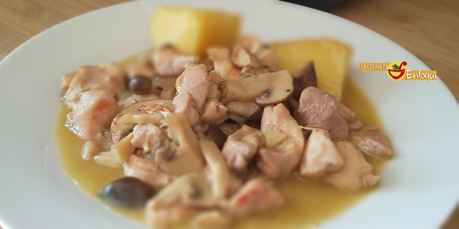 Pollo con setas