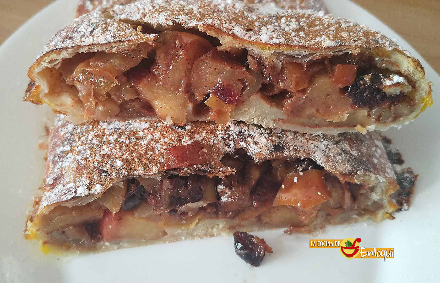 Apfelstrudel o strudel de manzana