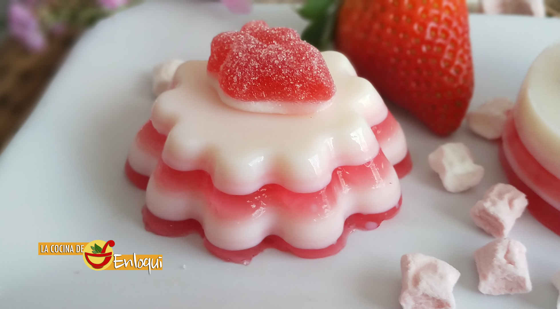 Gelatina de fresa y leche condensada La Cocina de Enloqui